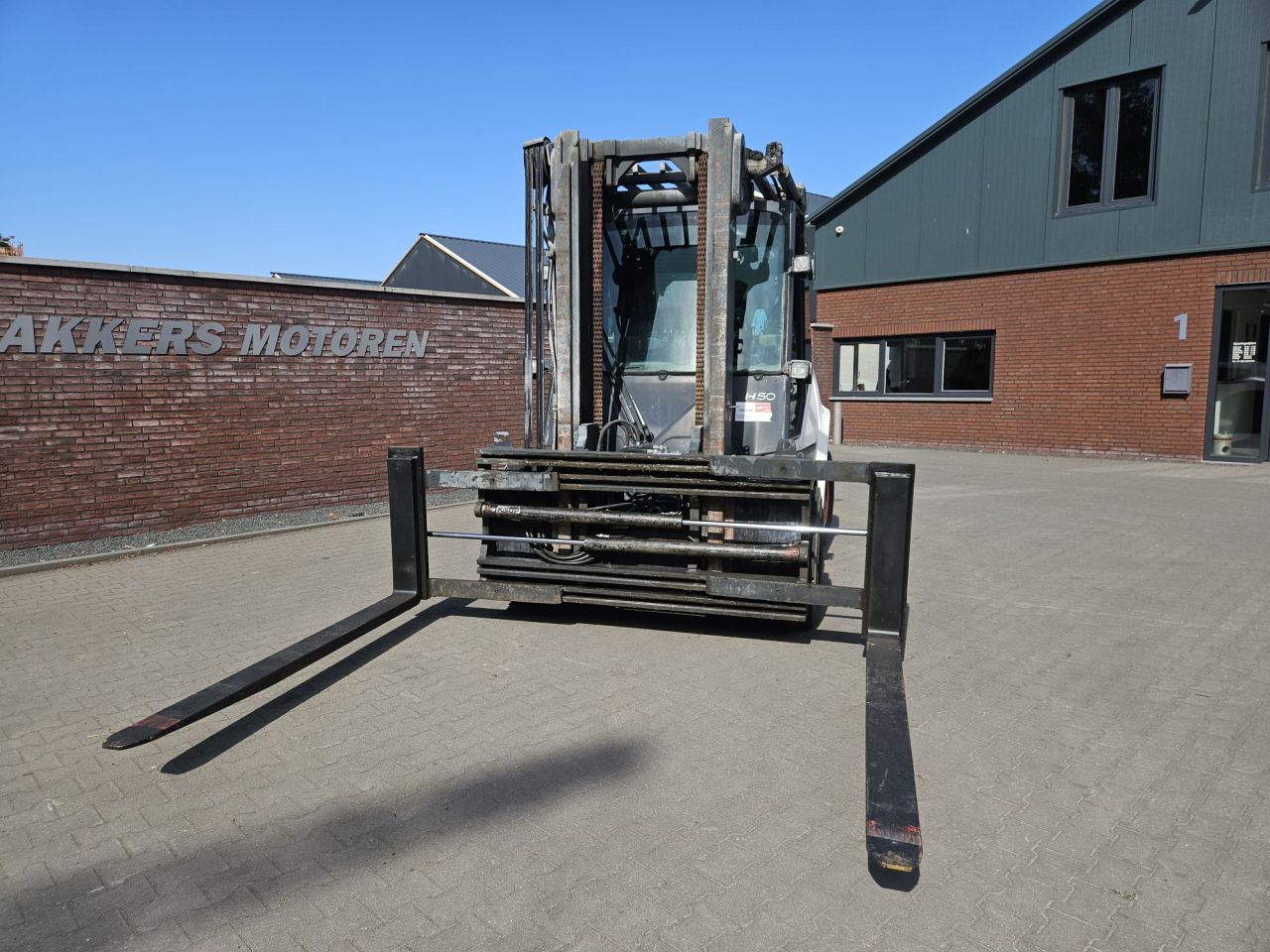 Linde H50D met vorkversteller en side shift