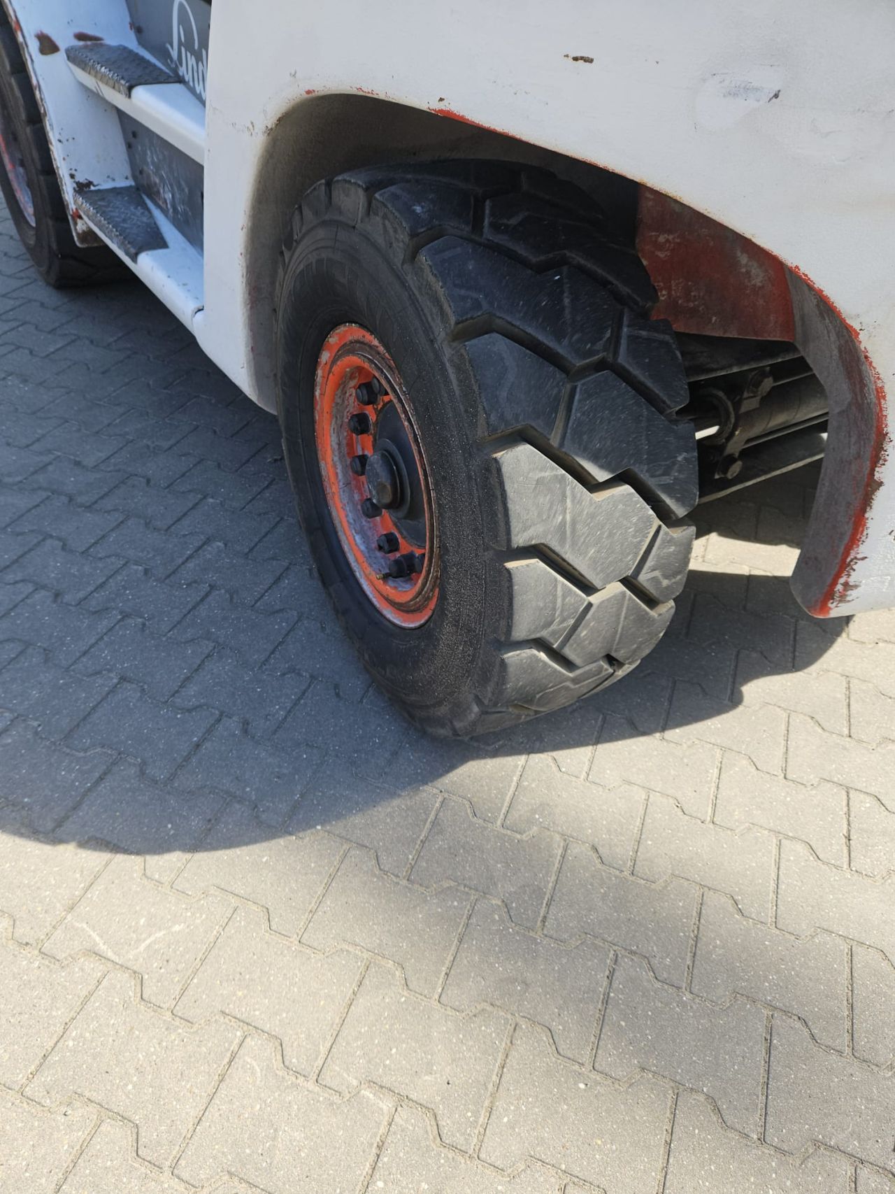 Linde H50D met vorkversteller en side shift