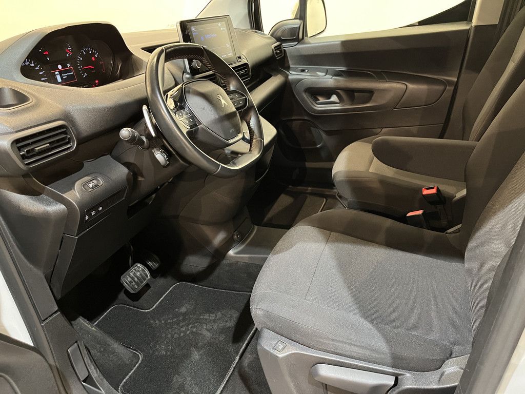 Peugeot Partner 1.5 BlueHDI 130 PK L2 Automaat Servicebus / Sortimo Inrichting / Schuifdeur L + R / Euro 6 / Airco / Camera / Cruise Control / CarPlay / 64.600 KM !!