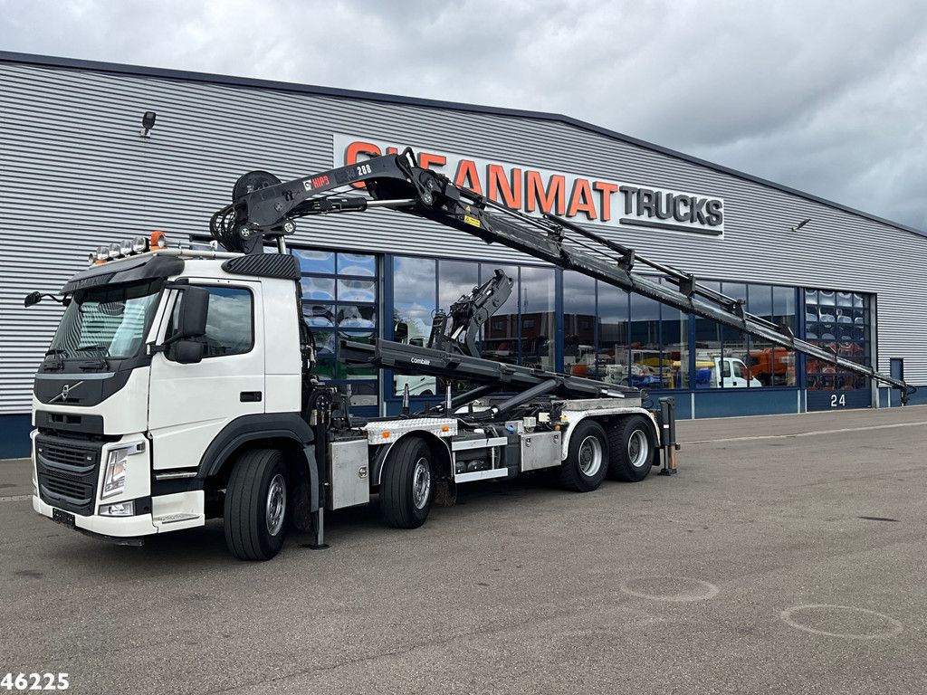 Volvo FM 410 8x4 Hiab 28 Tonmeter laadkraan met 20 Ton Silosteller haakarmsysteem