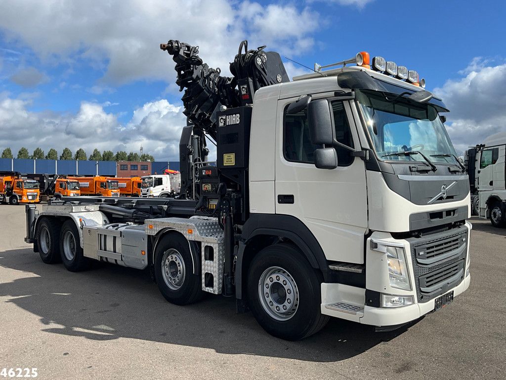 Volvo FM 410 8x4 Hiab 28 Tonmeter laadkraan met 20 Ton Silosteller haakarmsysteem