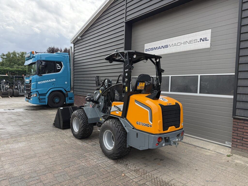Giant G2700 HD+ minishovel 2025 €475 LEASE