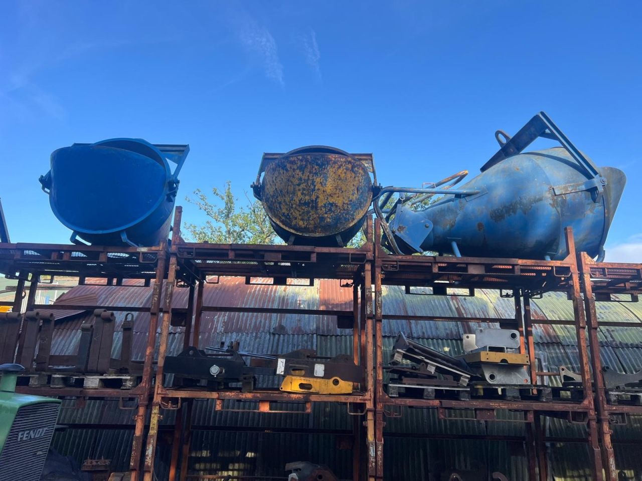 Gebruikte WACKER WL60 kniklader met gewicht van 5900 kgs