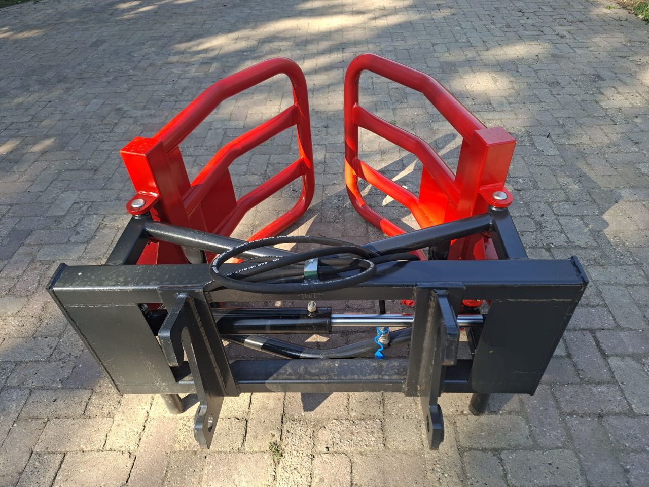Giant aanbouwdelen Ronde balenklem Onkruidborstel Palletvorken