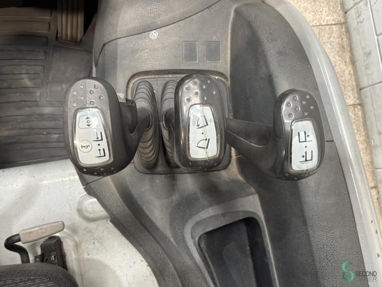 Forklifts Electric Still RX60-25 2021 Hours 6001
