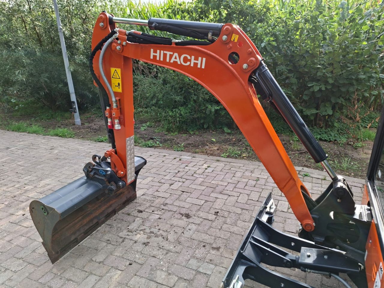 Hitachi ZX19-6 CR | bj 2025 | 79uur | Sloopsorteer functie