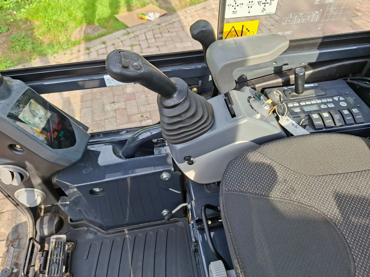 Hitachi ZX19-6 CR | bj 2025 | 79uur | Sloopsorteer functie
