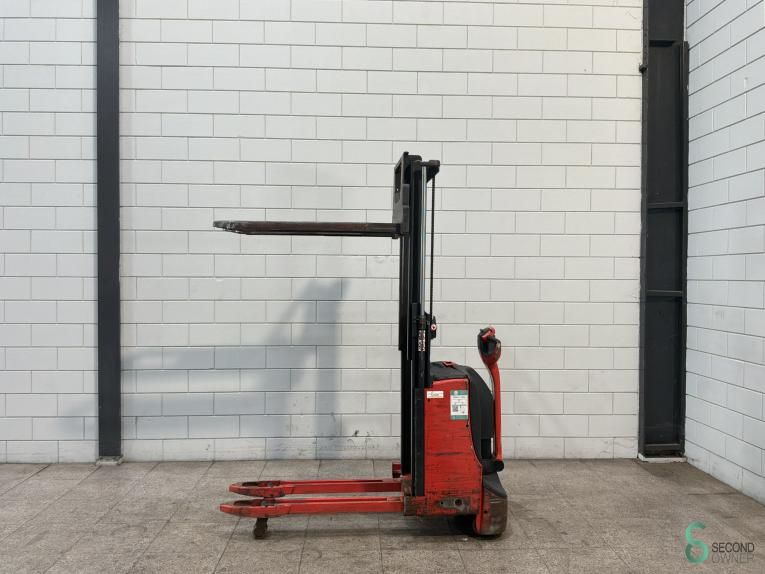 Stapelaars Elektrisch Linde D08 2017 Doppelstock