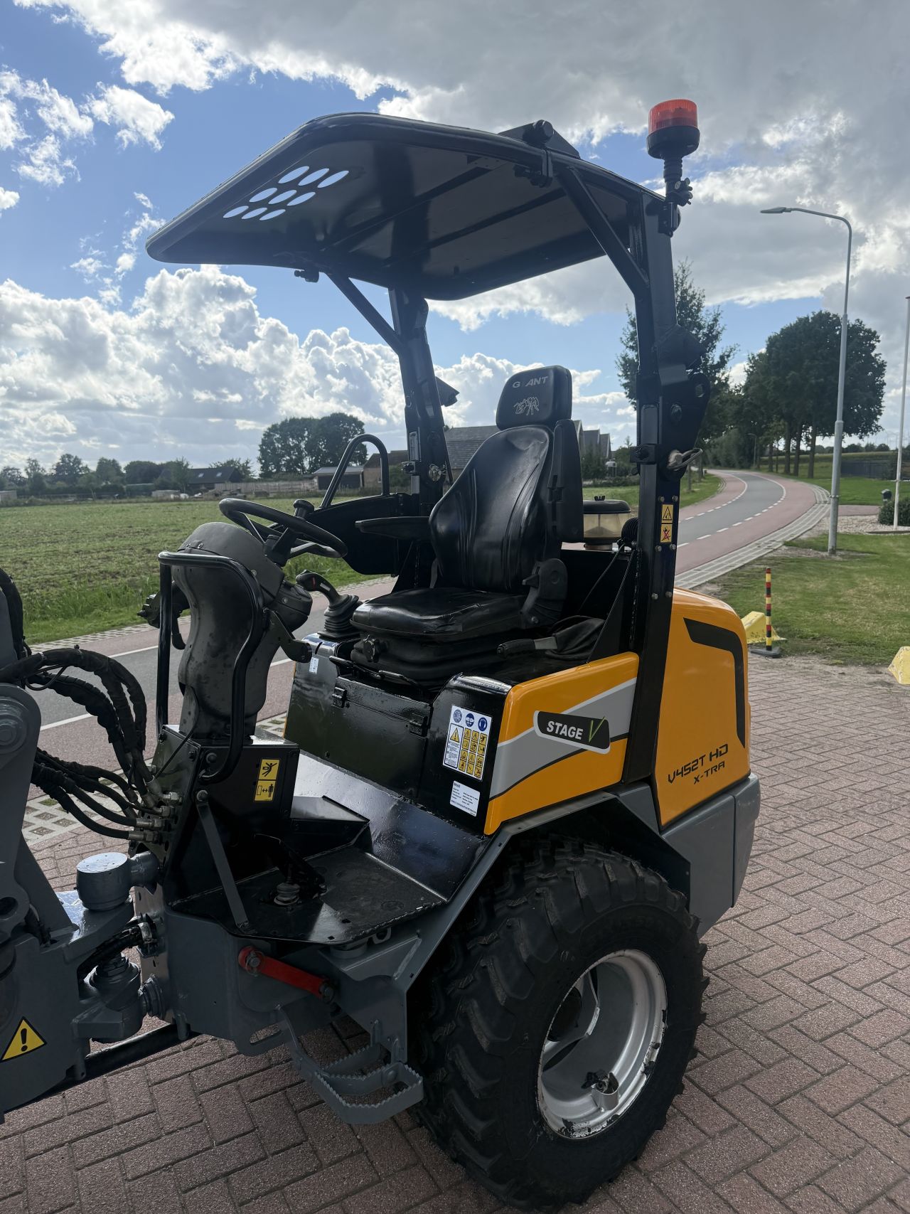 Giant v452t extra HD