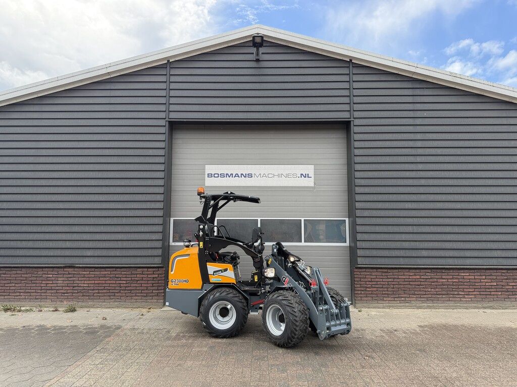 Giant G2300 X-TRA HD minishovel NIEUW €475 LEASE