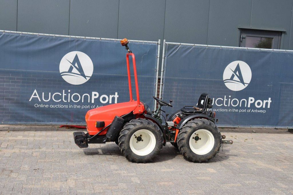 Minitraktor Goldoni Base 20A Diesel 21pk 2000 (Marge)