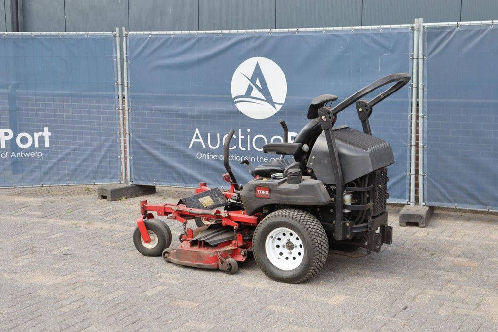 Ride-on mower Toro Z Master Professional 7000 Series Diesel 16.9kW 2011