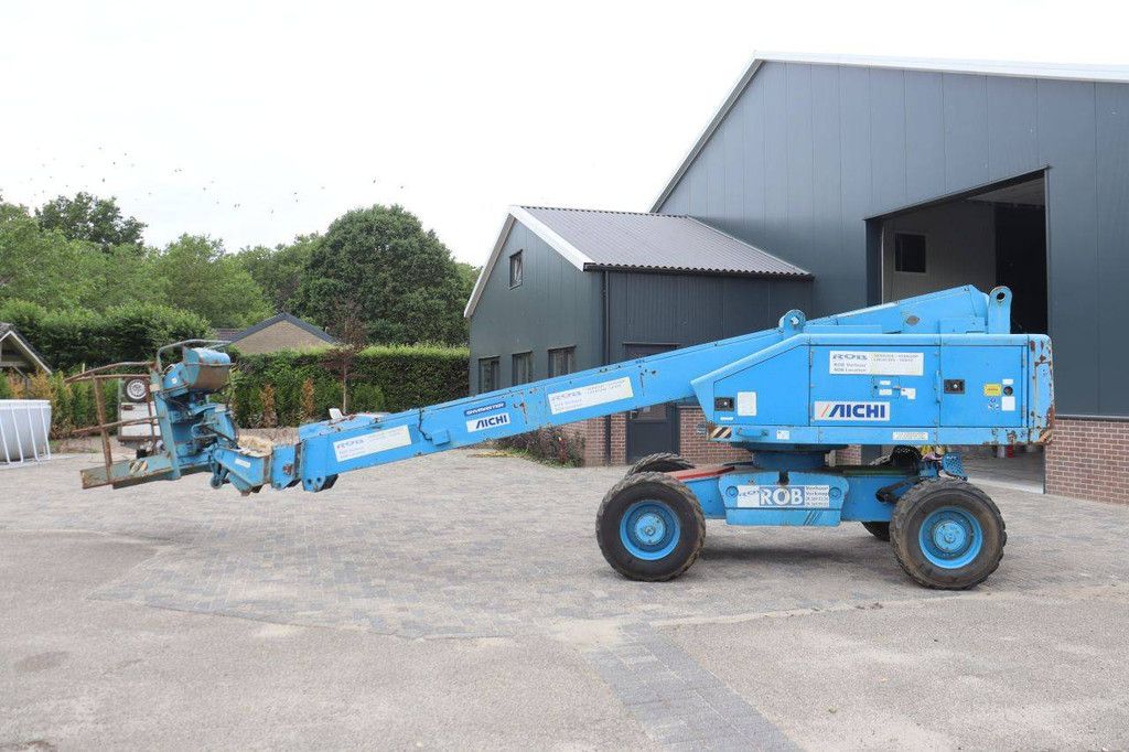 Teleskop-Arbeitsbühne Aichi SP18A Diesel 227 kg 20,2 m 2009