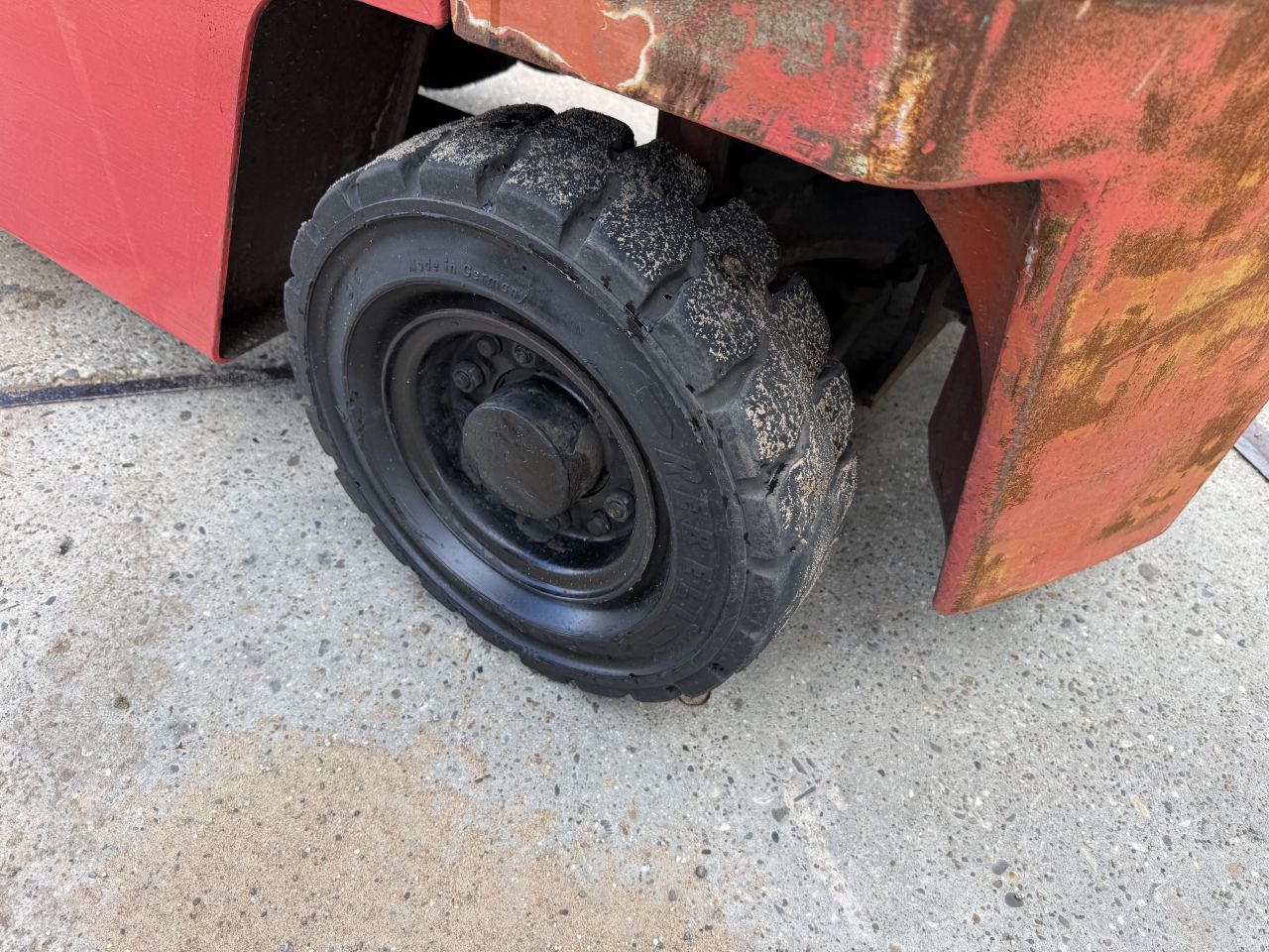 Nissan 1500KG LPG heftruck + grote onderhoudsbeurt