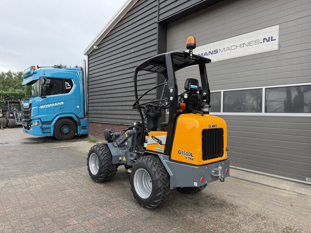 Giant G1500 L X-tra minishovel DEMO 2026 €465 LEASE