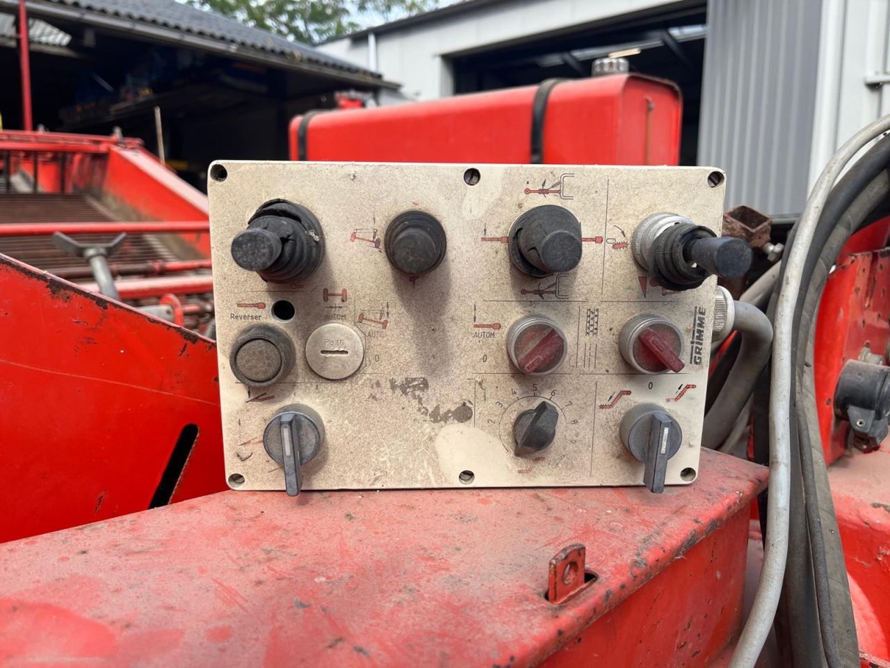 Getrokken aardappel rooier - Grimme DL 1700- rooimachine - pota