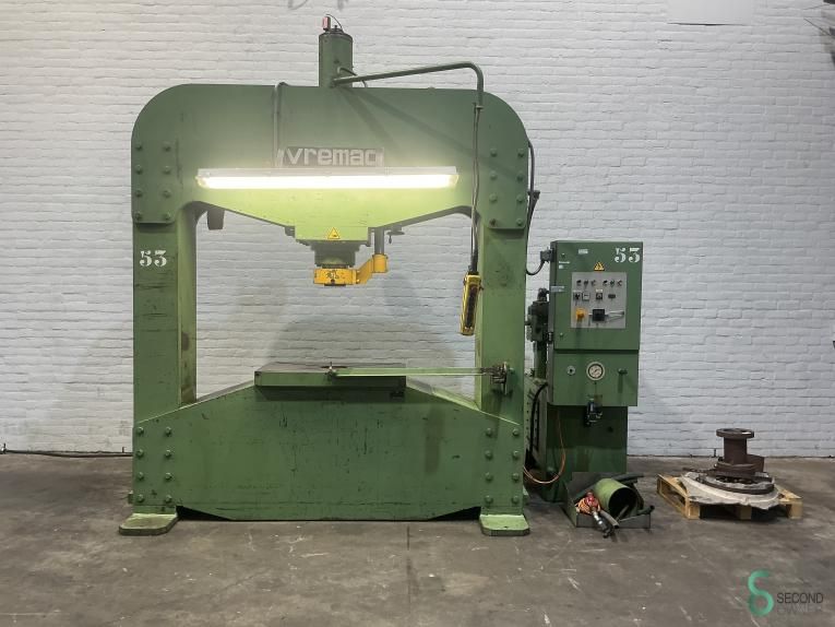 Hydraulische persen Vremac 100t, 2000mm
