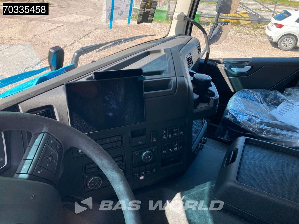 Volvo FMX FMX 460 8X4 NEW! FML tipper Tridem Lift + steering axle Automatic VEB+ Euro 6