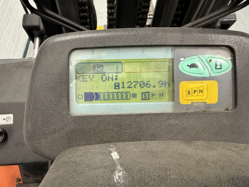 TOYOTA 7FBMF50