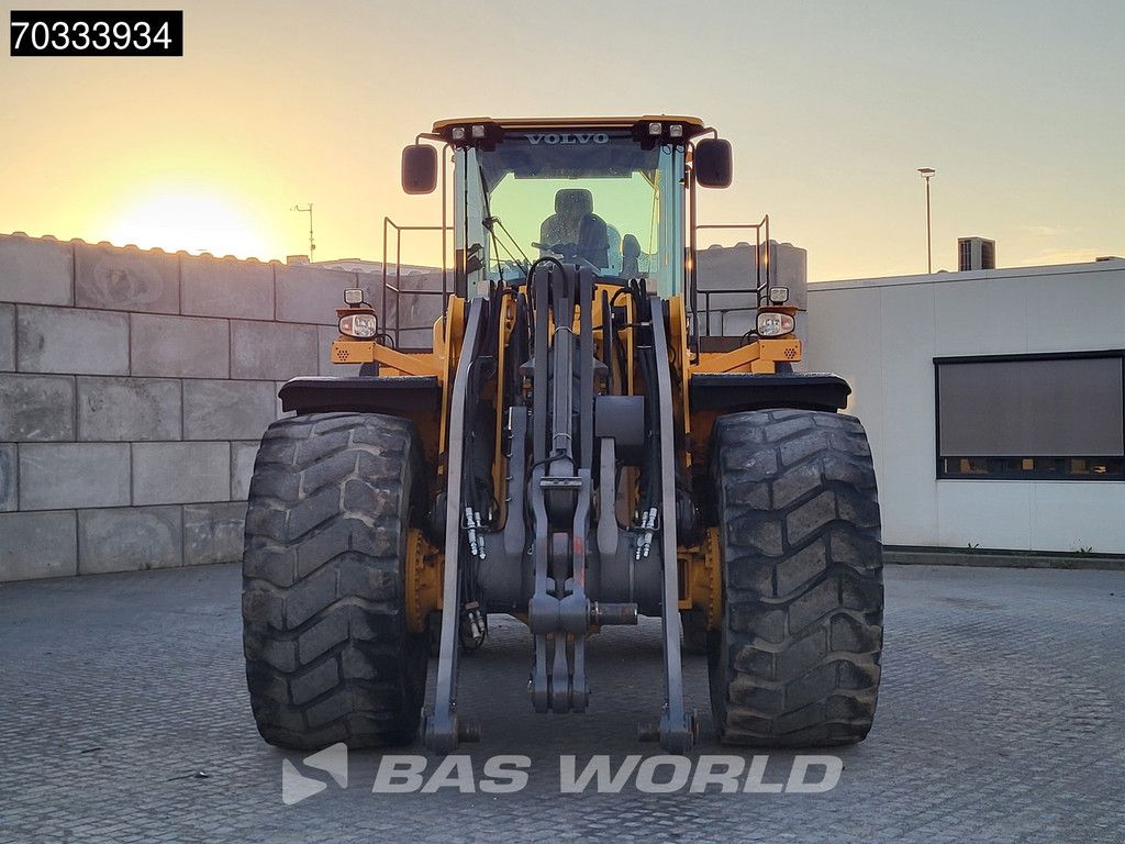 Volvo L220 G Reversible seat - CDC