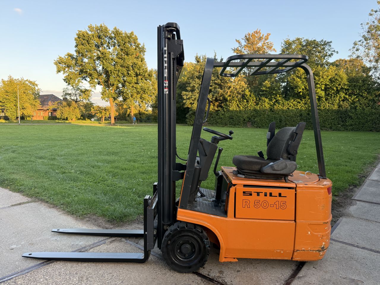 Still 1500KG elektrisch 3-delige mast 5M freelift Sideshift
