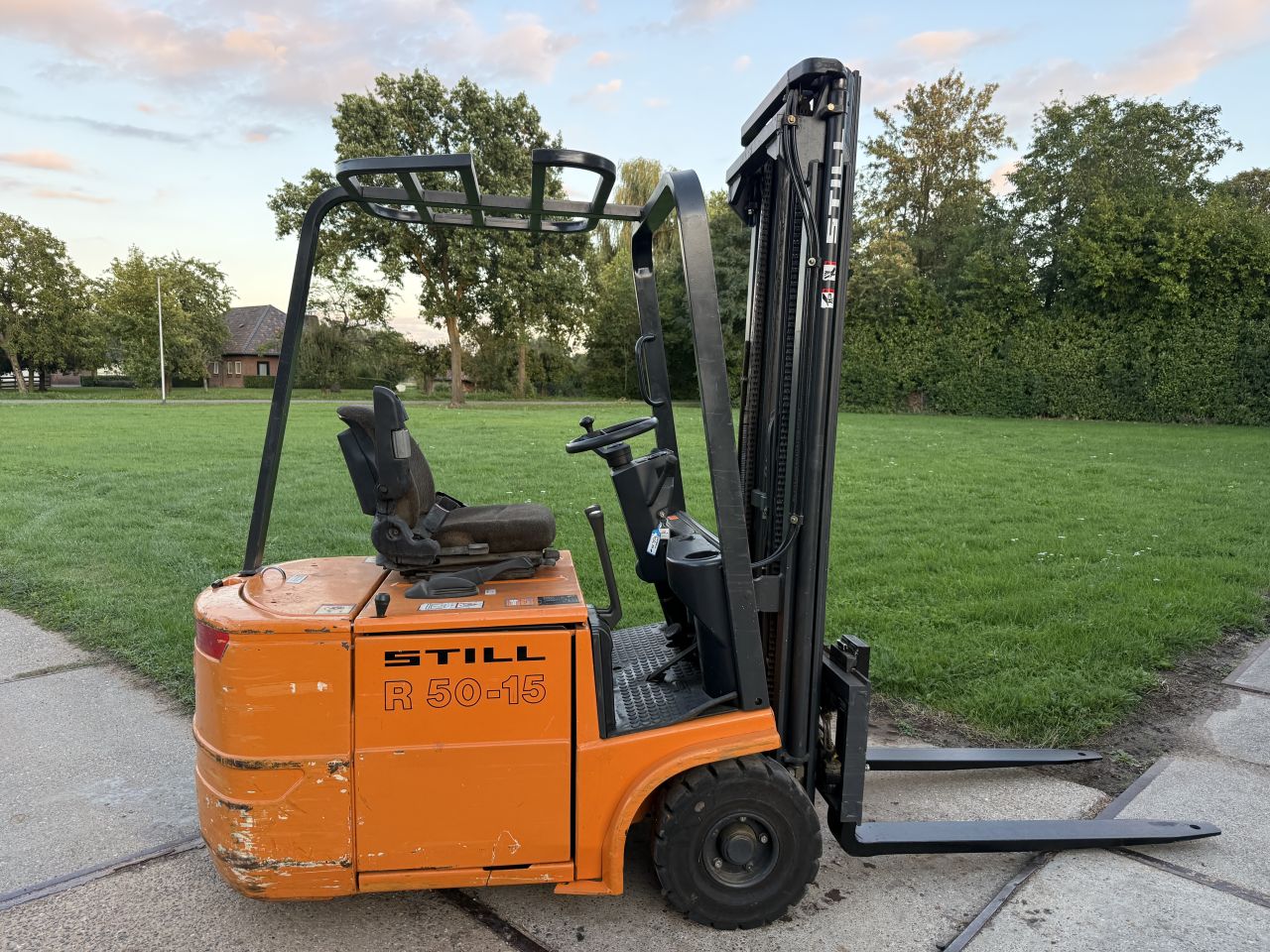 Still 1500KG elektrisch 3-delige mast 5M freelift Sideshift