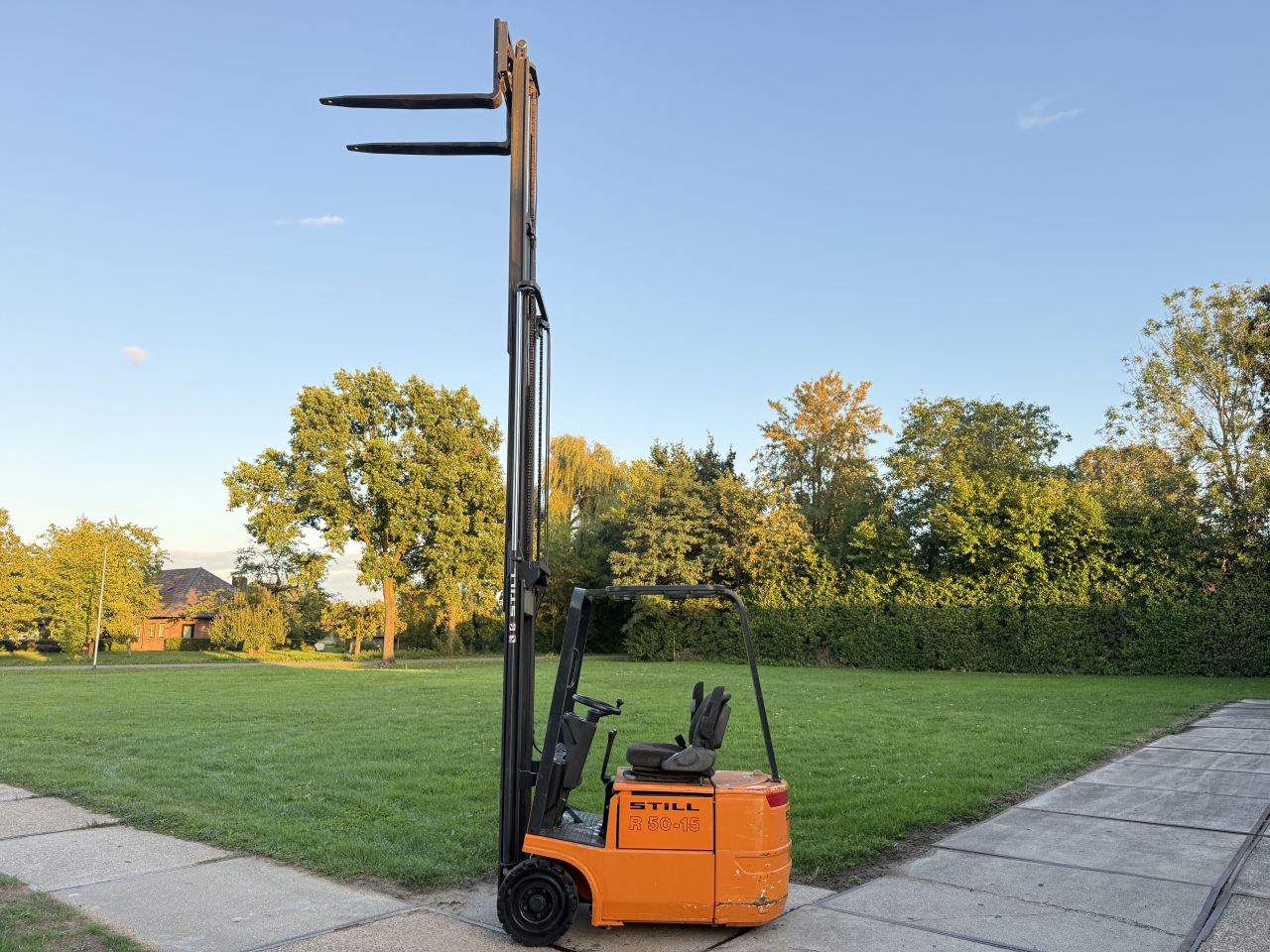Still 1500KG elektrisch 3-delige mast 5M freelift Sideshift