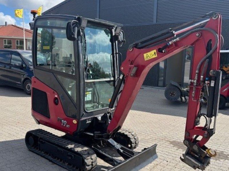 Yanmar SV 19