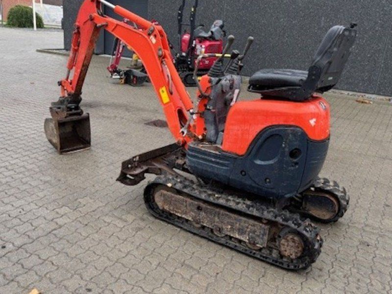 Kubota U10