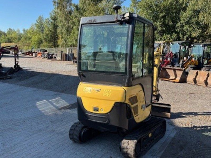 Yanmar SV18