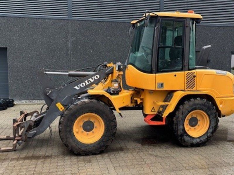 Volvo L30G