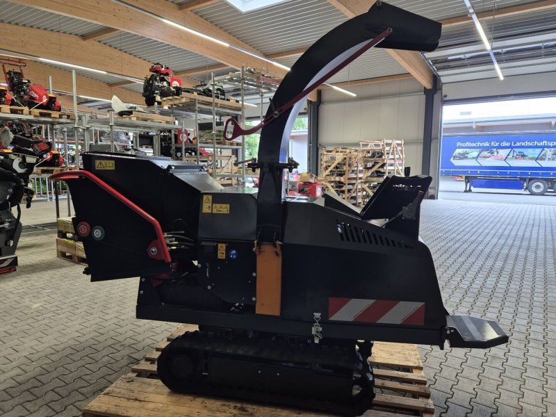 Först TR6 Holzhacker /Holzhäcksler mit Dieselmotor und Kettenfahrwerk