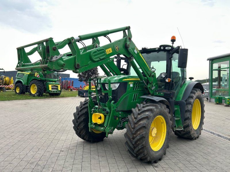 John Deere 6120R