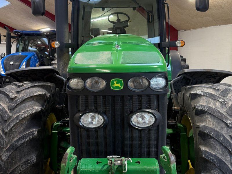 John Deere 8320R