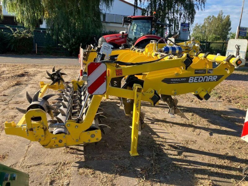 Bednar TERRALAND TN 3000 HM5R