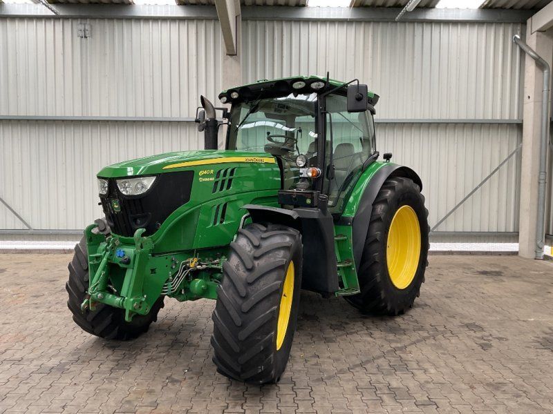 John Deere 6140R