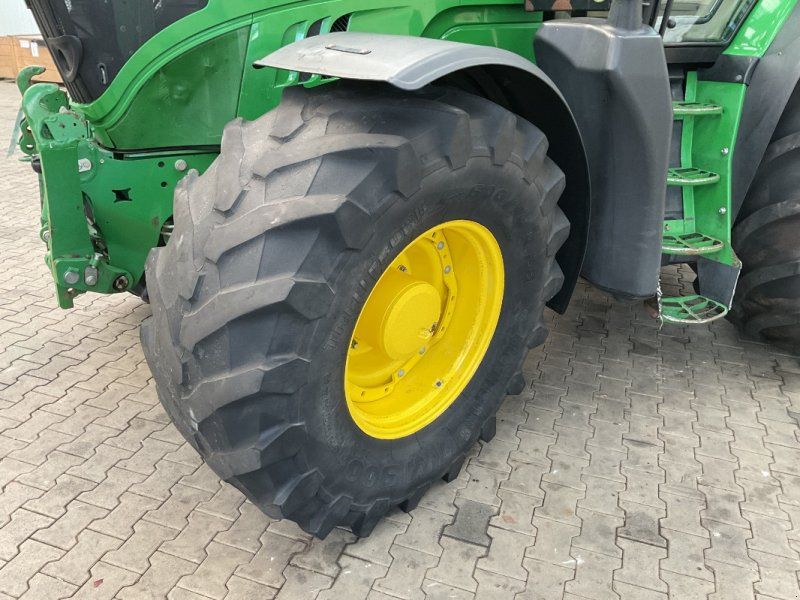 John Deere 6170R