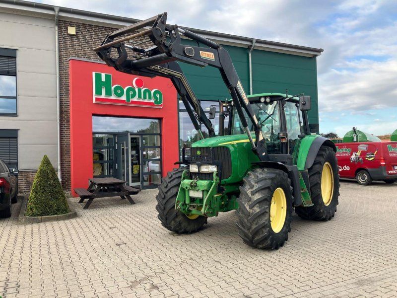 John Deere 6820