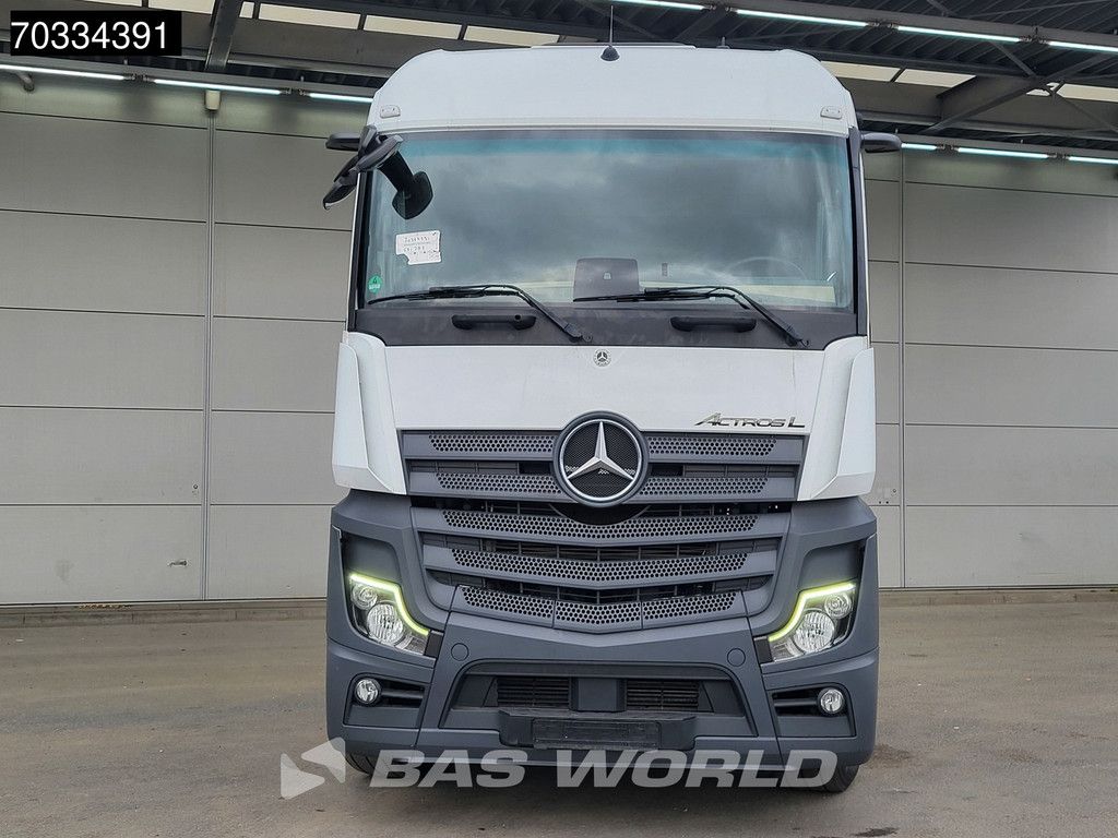 Mercedes Actros 1845 4X2 StreamSpace Retarder Standklima ACC Navi