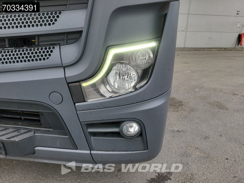 Mercedes Actros 1845 4X2 StreamSpace Retarder Standklima ACC Navi