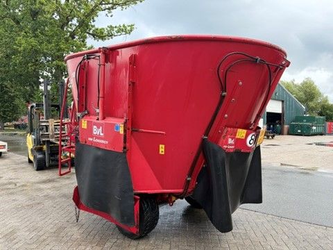 Gebruikte BVL Vmix 10N voermengwagen met 1 vijzel