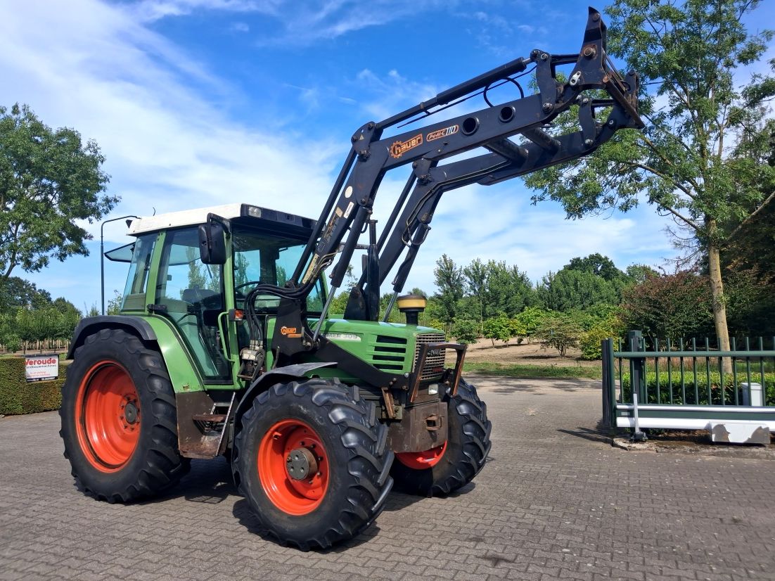 Fendt 309LSA + frontlader