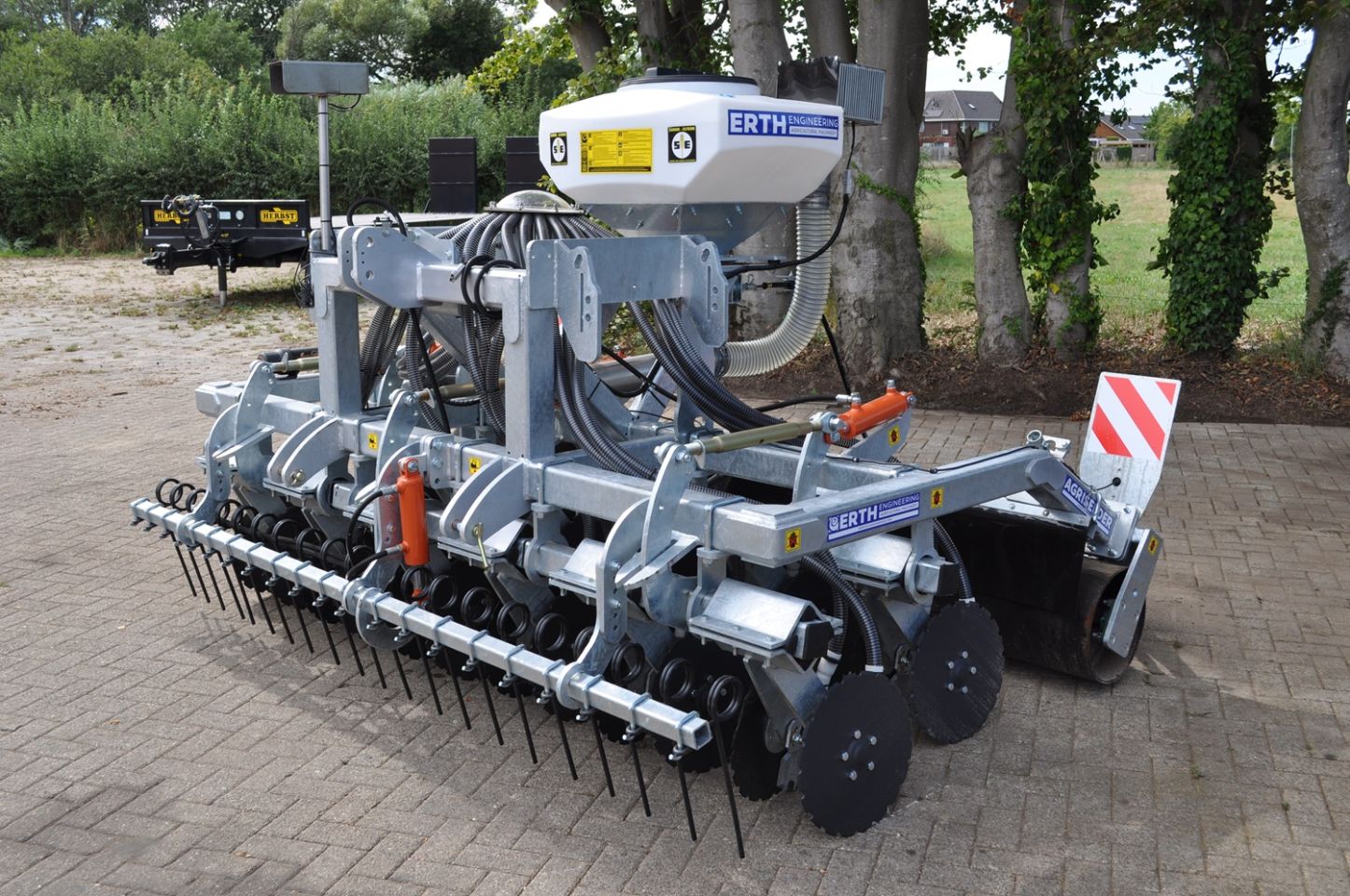 Erth Agriseeder Doorzaaimachine