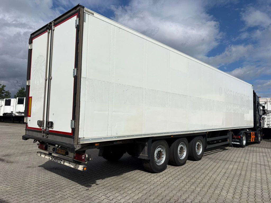 Schmitz Cargobull N/A Carrier Vector 1550 D+E 250H 265B APK/TUV 11-2026