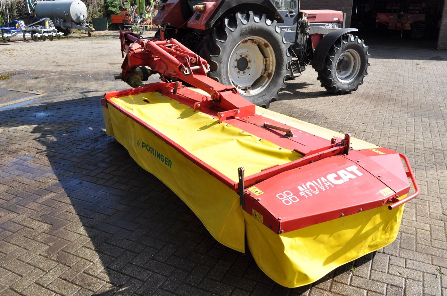 Pottinger schijvenmaaier met kneuzer