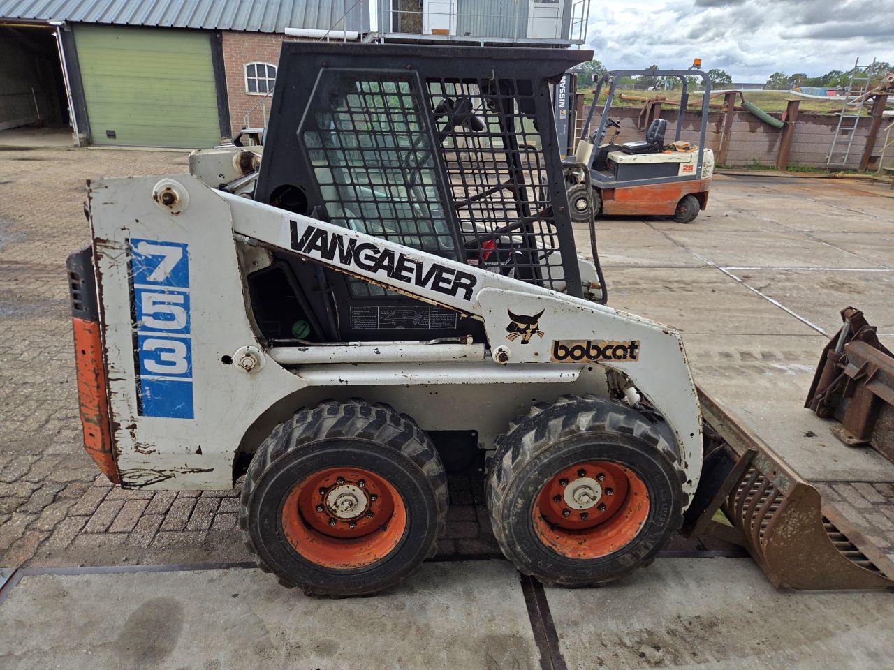 Bobcat 753 schranklader
