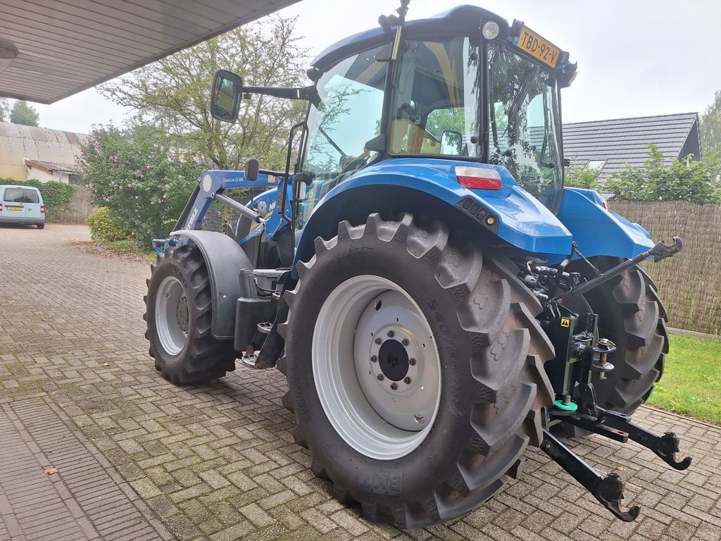 New Holland T5.95