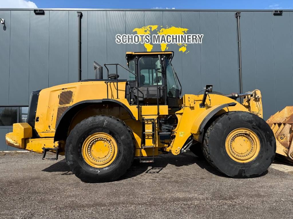 CAT 982 M