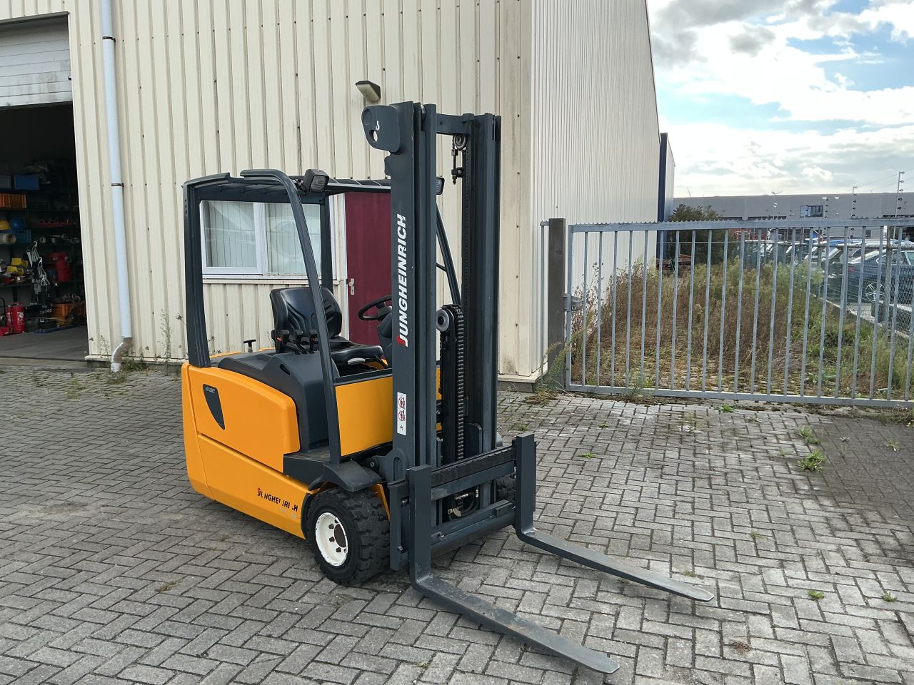Te Koop nette Jungheinrich 2 ton Elektrisch