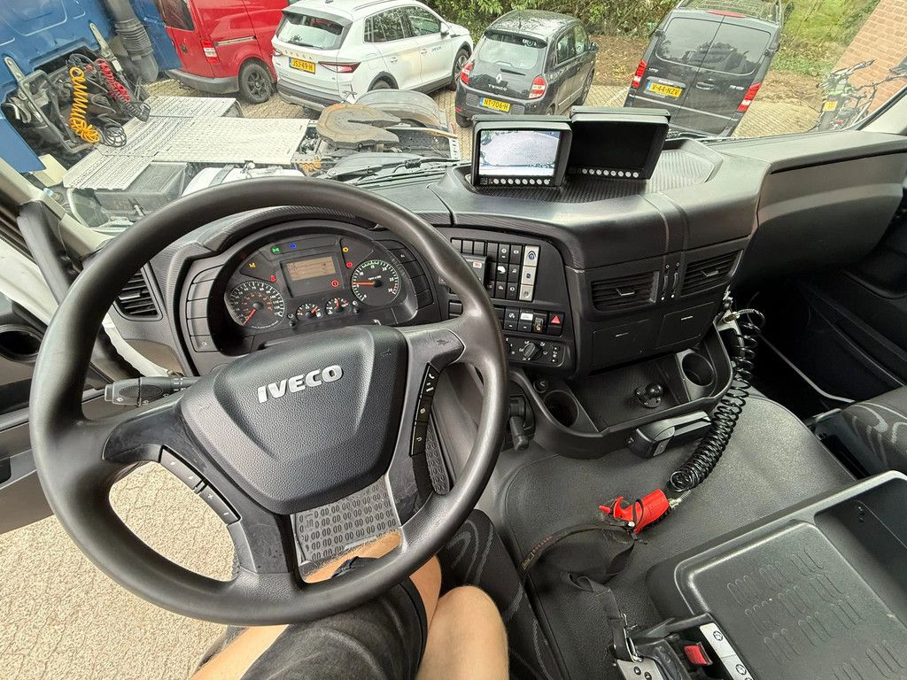 Iveco Trakker 360 2 Zijdige kipper 4x4 HIAB Kraan NL Truck 315.680KM! Top condition
